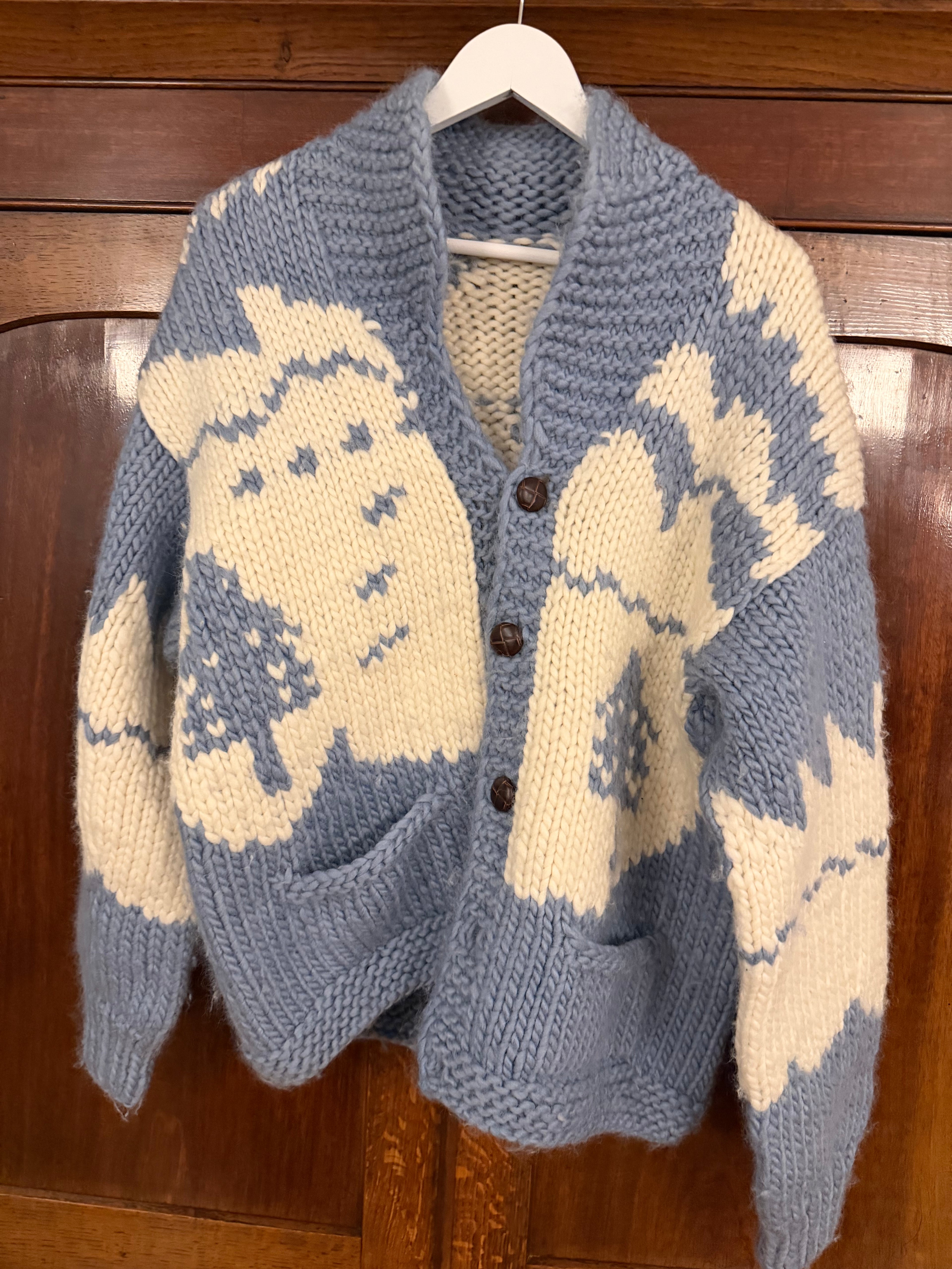 Vintage Handmade heavy chunky wool jumper UK small/medium rare piece. 100% wool