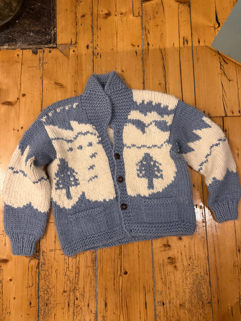 Vintage Handmade heavy chunky wool jumper UK small/medium rare piece. 100% wool