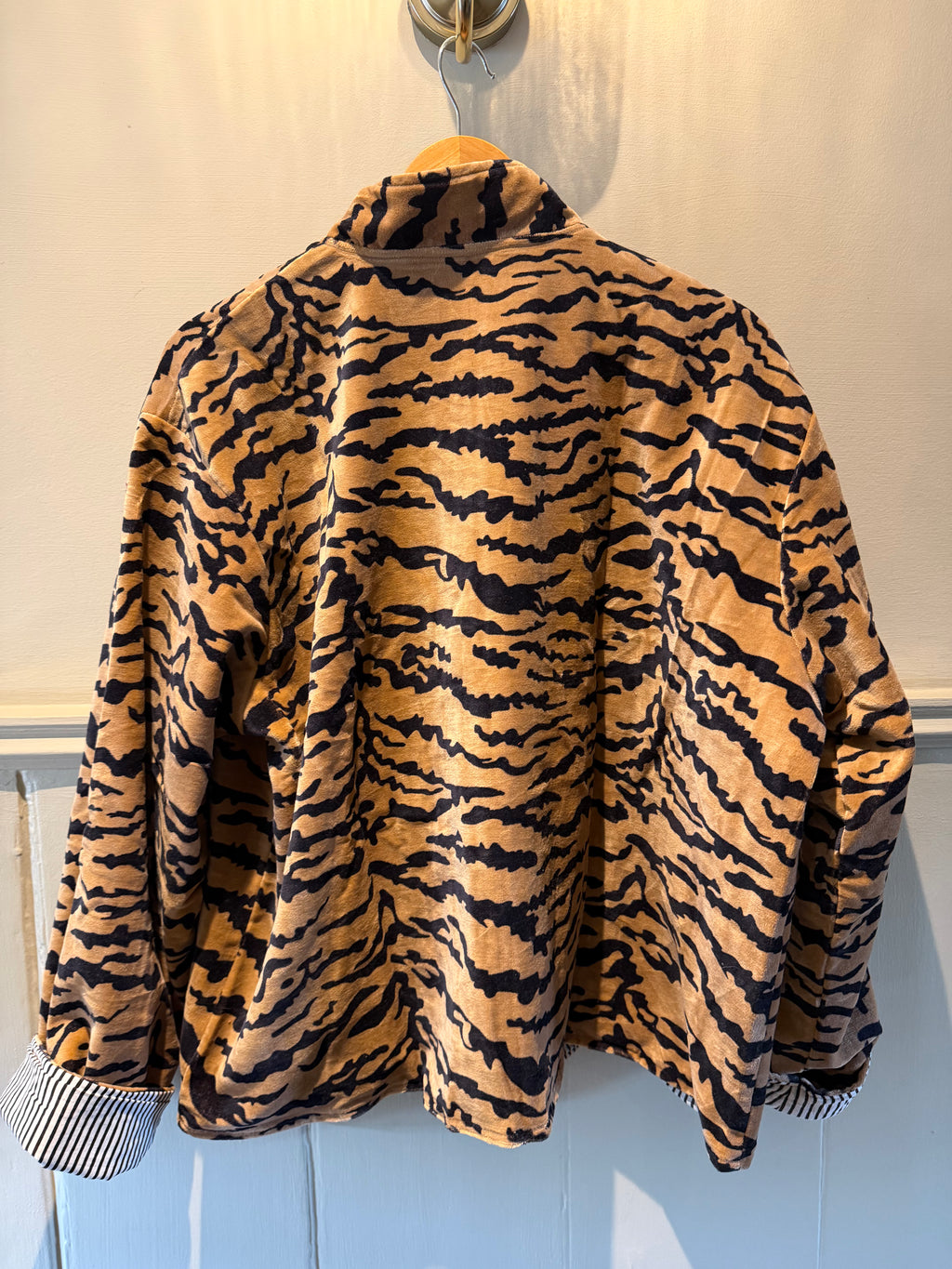 Beautiful Handmade block print Velvet Jacket with cotton lining UK 8-14 pockets on front